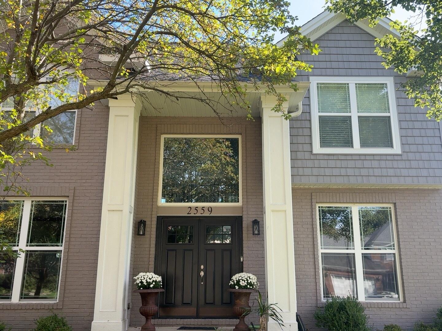 2559 W Walnut Avenue