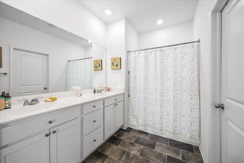 Tiny photo for 10122 Jonamac Avenue, Huntley, IL 60142 (MLS # 12534062)