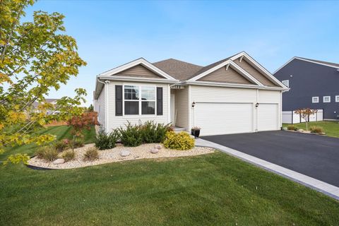 Tiny photo for 10122 Jonamac Avenue, Huntley, IL 60142 (MLS # 12534062)