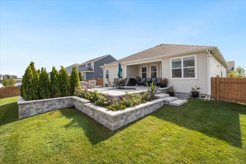 Tiny photo for 10122 Jonamac Avenue, Huntley, IL 60142 (MLS # 12534062)