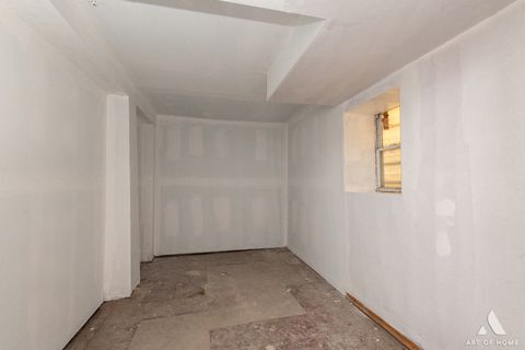 Tiny photo for 6511 S Justine Street, Chicago, IL 60636 (MLS # 12548794)