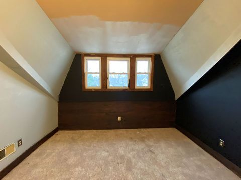 Tiny photo for 423 Auburn Street, Rockford, IL 61103 (MLS # 12598144)