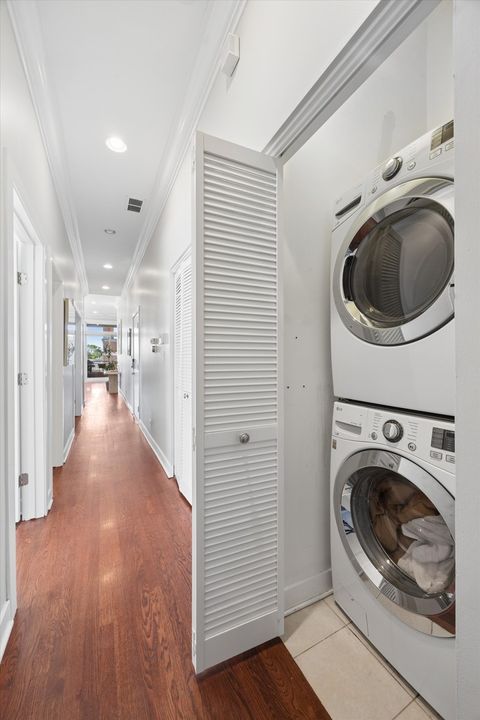 Tiny photo for 2212 W North Avenue #401, Chicago, IL 60647 (MLS # 12645035)