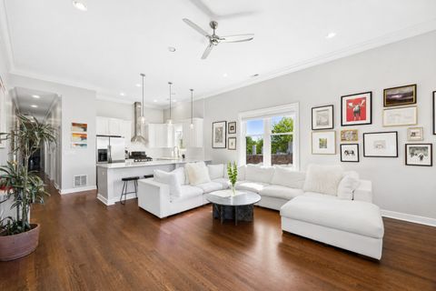 Tiny photo for 2212 W North Avenue #401, Chicago, IL 60647 (MLS # 12645035)