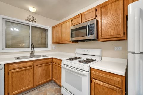 Tiny photo for 235 Capitol Drive, Bolingbrook, IL 60440 (MLS # 12429302)