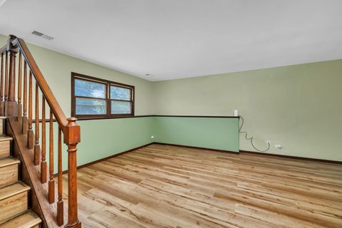 Tiny photo for 235 Capitol Drive, Bolingbrook, IL 60440 (MLS # 12429302)
