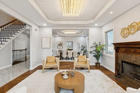 Tiny photo for 3300 W Albion Street, Lincolnwood, IL 60712 (MLS # 12595953)