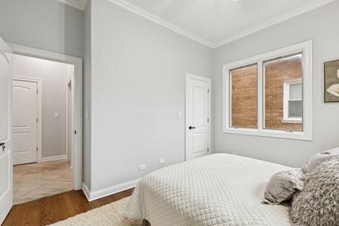 Tiny photo for 3300 W Albion Street, Lincolnwood, IL 60712 (MLS # 12595953)