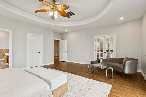 Tiny photo for 3300 W Albion Street, Lincolnwood, IL 60712 (MLS # 12595953)