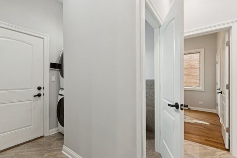 Tiny photo for 3300 W Albion Street, Lincolnwood, IL 60712 (MLS # 12595953)