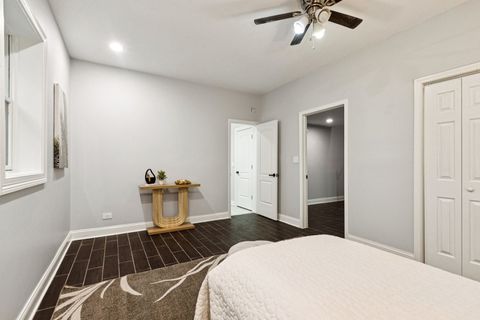 Tiny photo for 3300 W Albion Street, Lincolnwood, IL 60712 (MLS # 12595953)