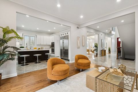 Tiny photo for 3300 W Albion Street, Lincolnwood, IL 60712 (MLS # 12595953)