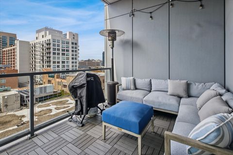 Tiny photo for 360 W Erie Street #9A, Chicago, IL 60654 (MLS # 12486162)