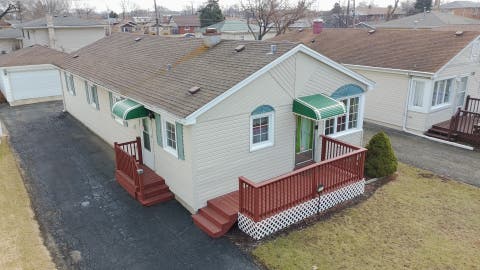 Tiny photo for 7827 Meade Avenue, Burbank, IL 60459 (MLS # 12573286)