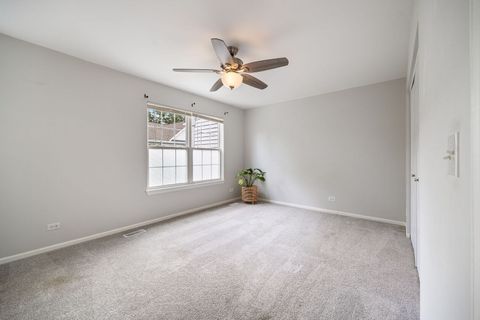 Tiny photo for 873 Essex Circle #873, Grayslake, IL 60030 (MLS # 12461946)