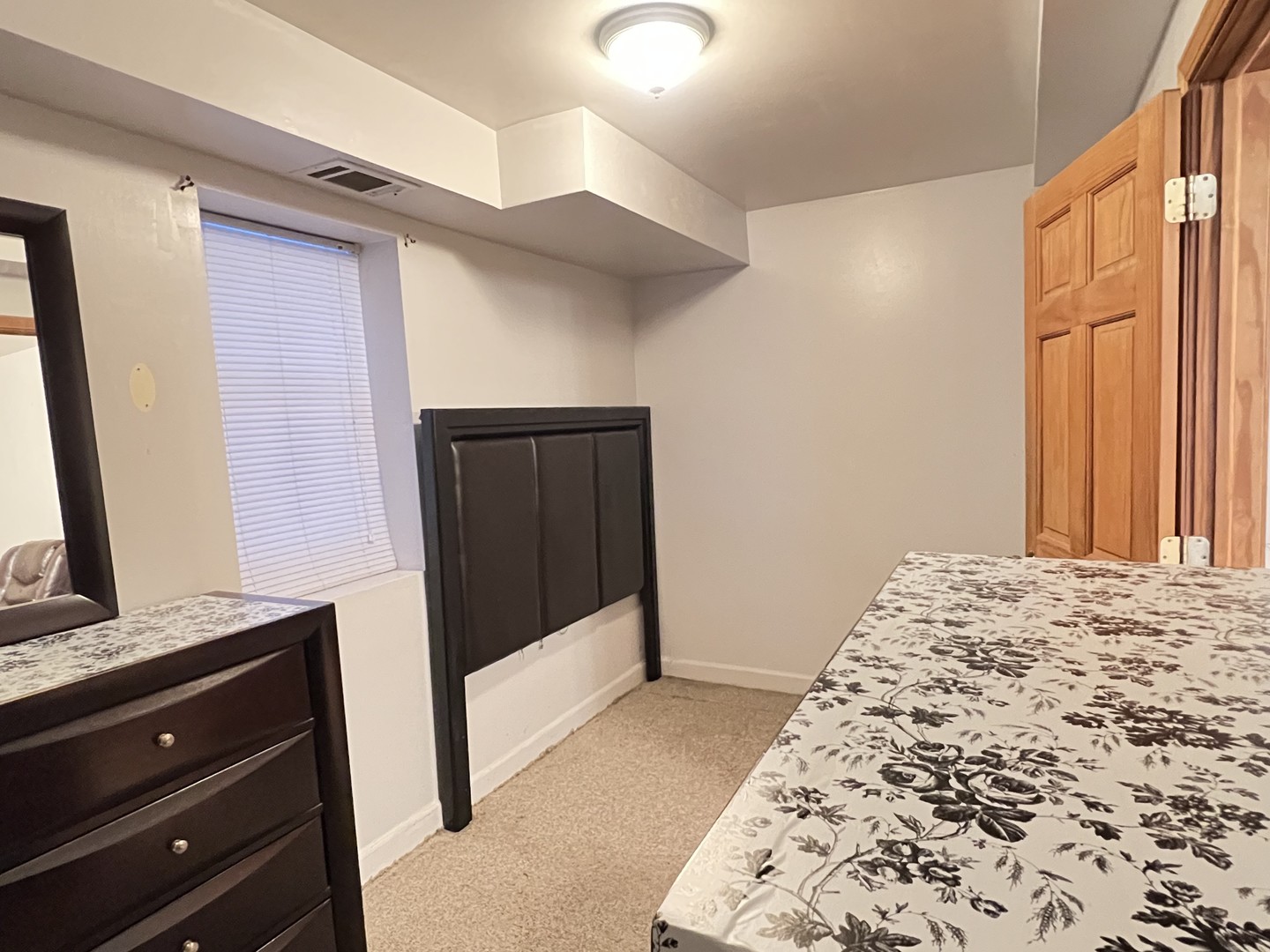 3543 S Wolcott Avenue