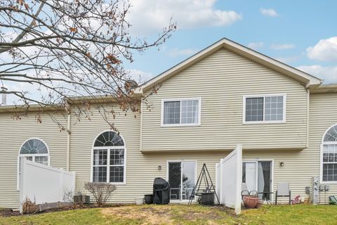 Tiny photo for 533 Mallard Lane #C, Sugar Grove, IL 60554 (MLS # 12585907)