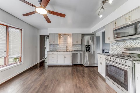 Tiny photo for 25 W Donovan Court, Crete, IL 60417 (MLS # 12448523)