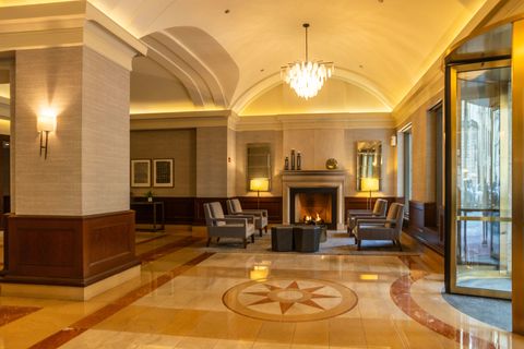 Tiny photo for 25 E SUPERIOR Street #705, Chicago, IL 60611 (MLS # 12589225)