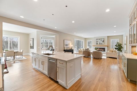 Tiny photo for 213 Northampton Lane, Lincolnshire, IL 60069 (MLS # 12553627)