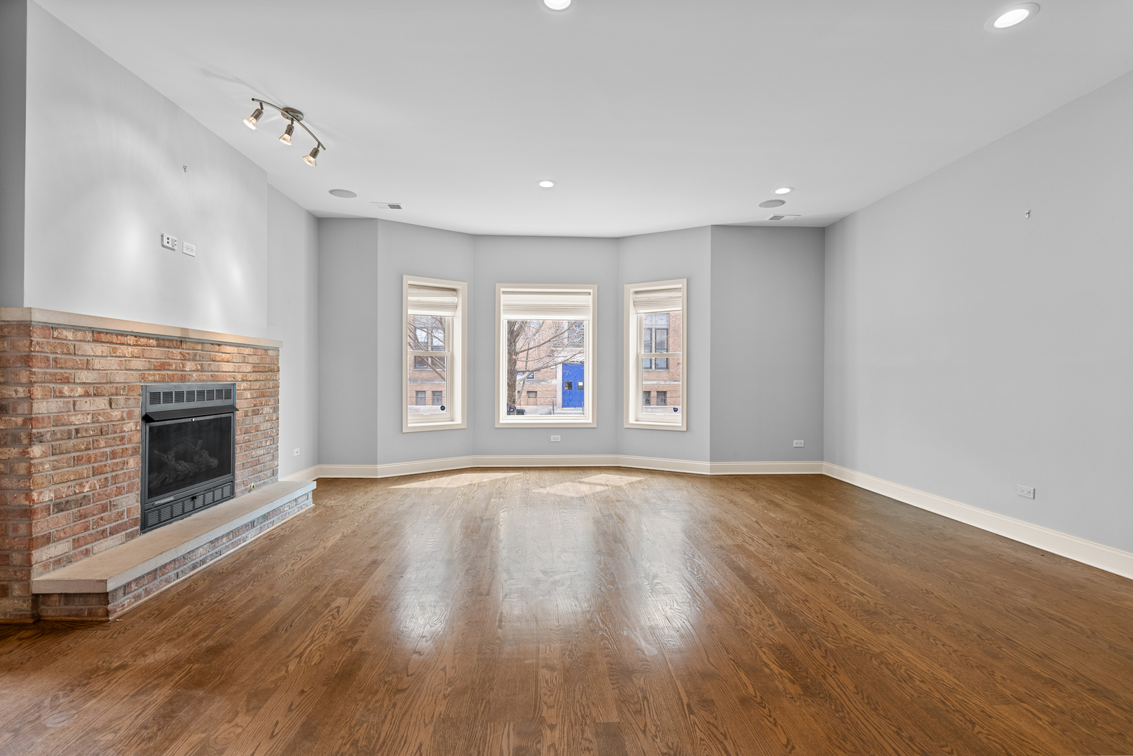 1118 E 46th Street 1E