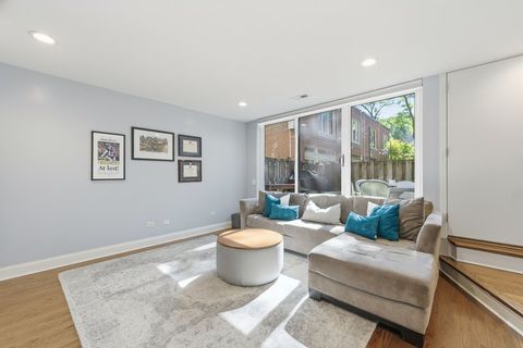 Tiny photo for 1812 N DAYTON Street, Chicago, IL 60614 (MLS # 12506012)