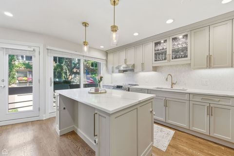 Tiny photo for 1812 N DAYTON Street, Chicago, IL 60614 (MLS # 12506012)