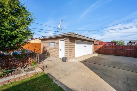 Tiny photo for 1630 N 15th Avenue, Melrose Park, IL 60160 (MLS # 12488343)