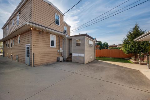 Tiny photo for 1630 N 15th Avenue, Melrose Park, IL 60160 (MLS # 12488343)