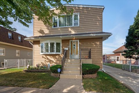Tiny photo for 1630 N 15th Avenue, Melrose Park, IL 60160 (MLS # 12488343)