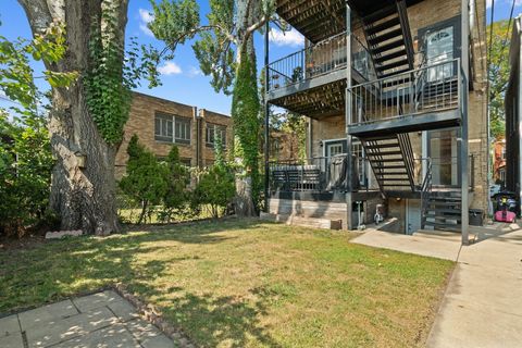 Tiny photo for 1849 W Superior Street #1, Chicago, IL 60622 (MLS # 12608128)