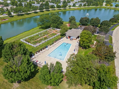 Tiny photo for 16609 Buckner Pond Way, Crest Hill, IL 60403 (MLS # 12702730)