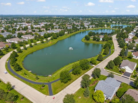 Tiny photo for 16609 Buckner Pond Way, Crest Hill, IL 60403 (MLS # 12702730)