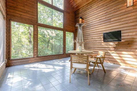 Tiny photo for 112 Ravine Lane, North Barrington, IL 60010 (MLS # 12715974)