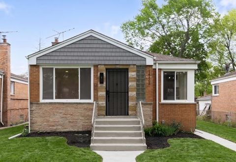 Photo of 14505 Woodlawn Avenue, Dolton, IL 60419 (MLS # 12624646)