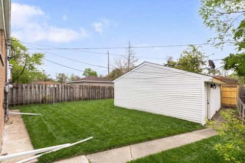 Tiny photo for 14505 Woodlawn Avenue, Dolton, IL 60419 (MLS # 12624646)