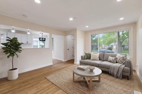 Tiny photo for 14505 Woodlawn Avenue, Dolton, IL 60419 (MLS # 12624646)