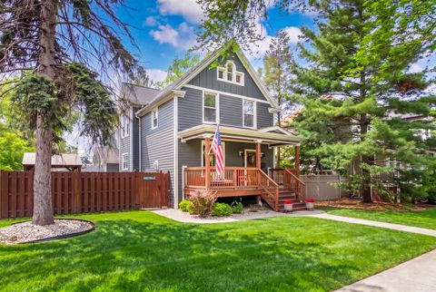 Photo of 6826 N Osceola Avenue, Chicago, IL 60631 (MLS # 12633130)