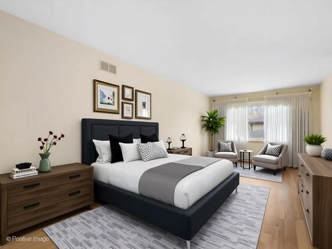 Tiny photo for 8335 Red Oak Lane, Orland Park, IL 60462 (MLS # 12611931)