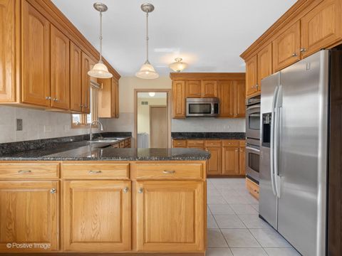 Tiny photo for 8335 Red Oak Lane, Orland Park, IL 60462 (MLS # 12611931)