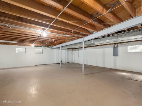 Tiny photo for 8335 Red Oak Lane, Orland Park, IL 60462 (MLS # 12611931)