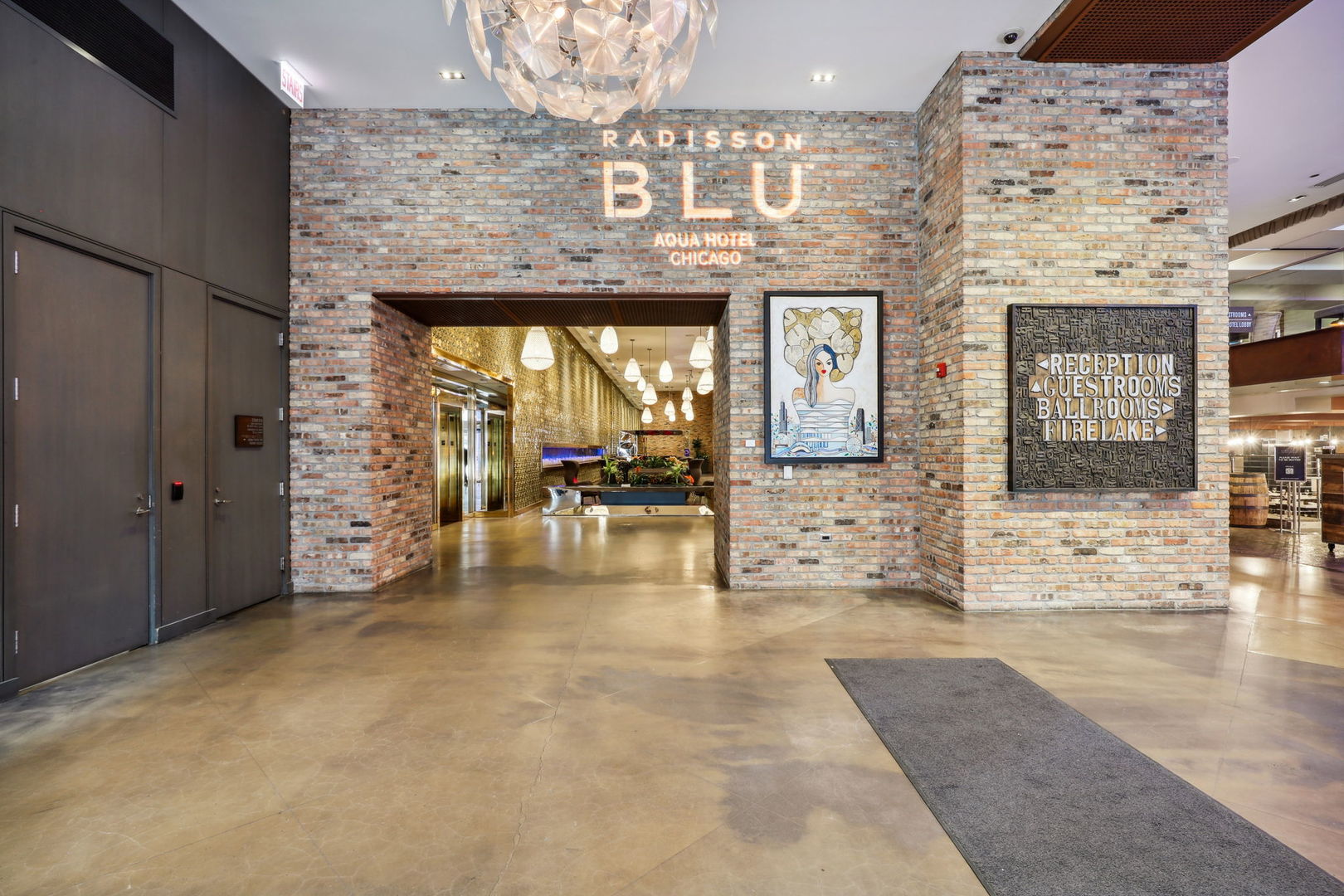 225 N Columbus Drive 5305