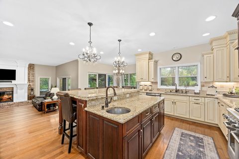 Tiny photo for 5454 Lee Avenue, Downers Grove, IL 60515 (MLS # 12619825)