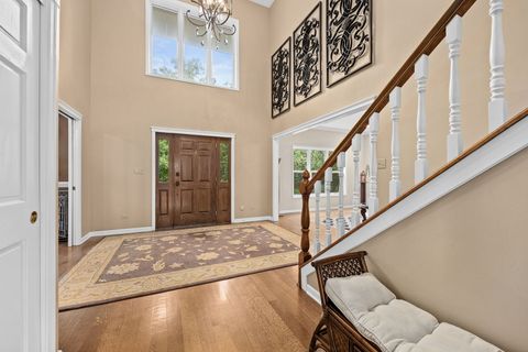 Tiny photo for 5454 Lee Avenue, Downers Grove, IL 60515 (MLS # 12619825)