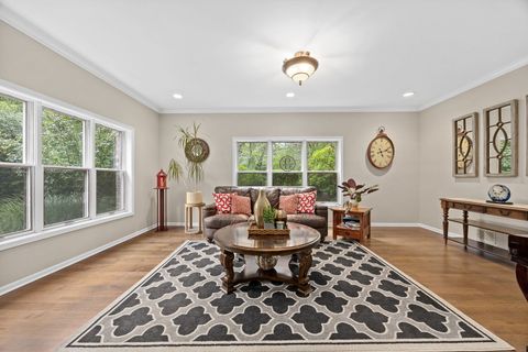 Tiny photo for 5454 Lee Avenue, Downers Grove, IL 60515 (MLS # 12619825)