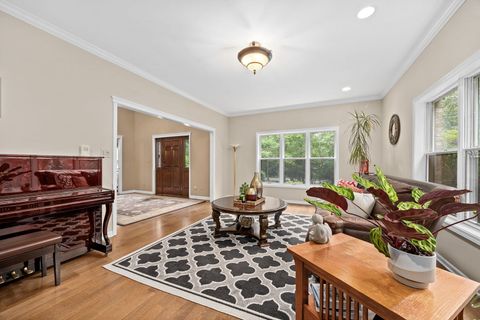 Tiny photo for 5454 Lee Avenue, Downers Grove, IL 60515 (MLS # 12619825)