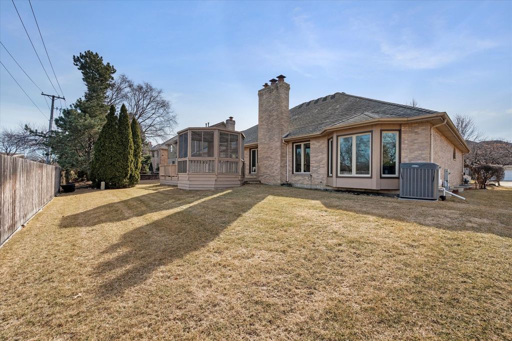 listing image 44