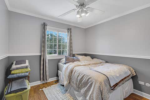 Tiny photo for 5 Oriole Court, Woodridge, IL 60517 (MLS # 12681407)