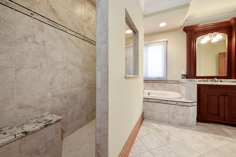 Tiny photo for 10 Carnoustie Lane, Inverness, IL 60067 (MLS # 12574950)