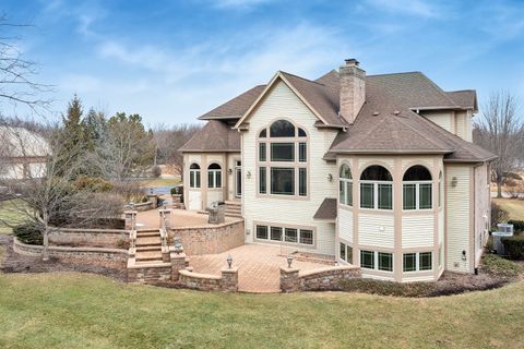 Tiny photo for 10 Carnoustie Lane, Inverness, IL 60067 (MLS # 12574950)